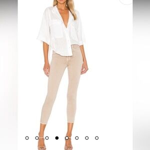 Mother Denim “The Looker” crop soft corduroy pants in ivory / Hopscotch